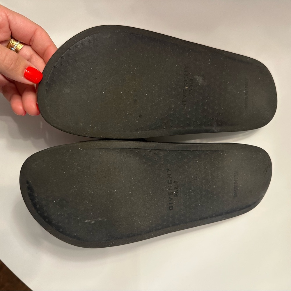 Givency Slides - image 5